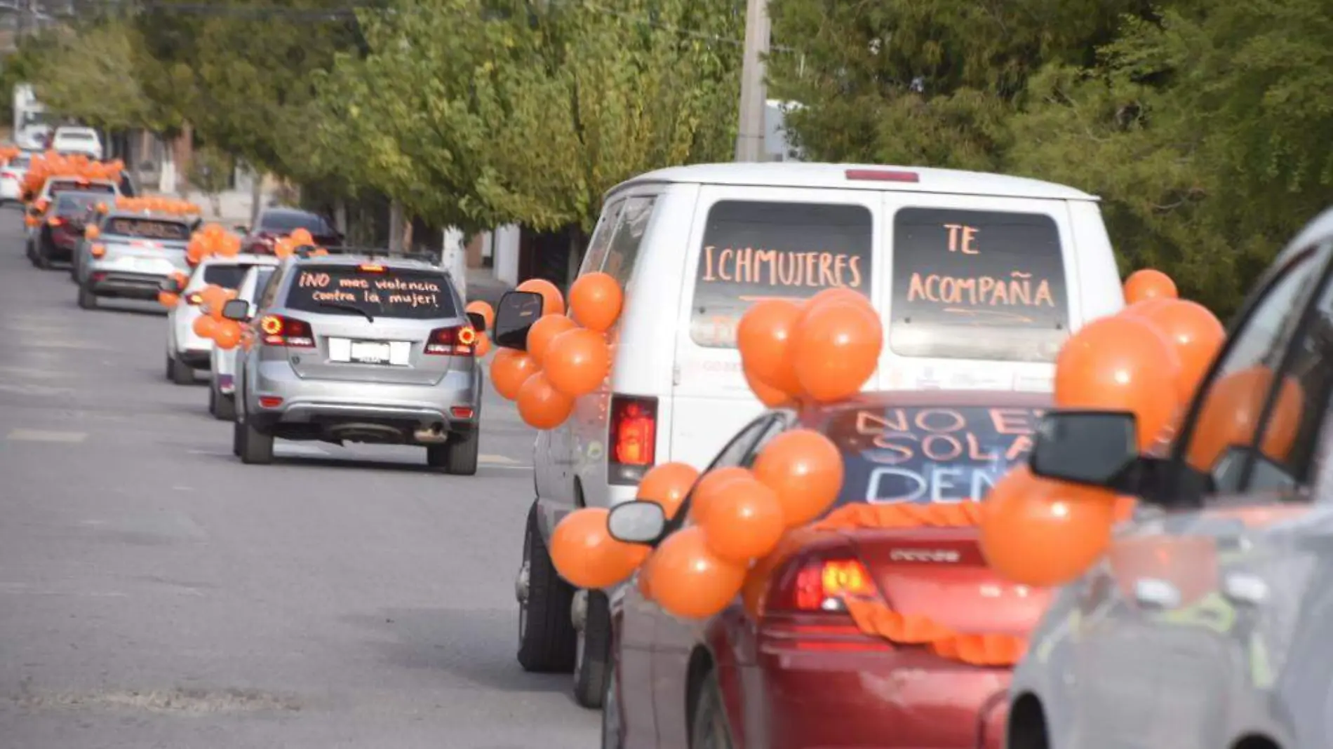 Caravana Naranja 